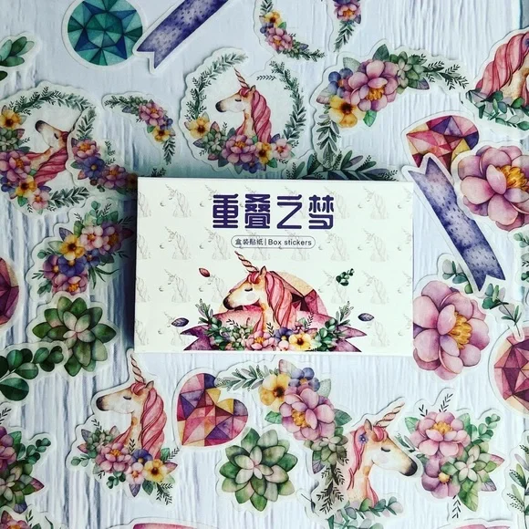 Dreamy Fairytale, Pastel Unicorns Adorned With Flowers, 40 Stickers, 1 Repeat - Picture 8 of 13